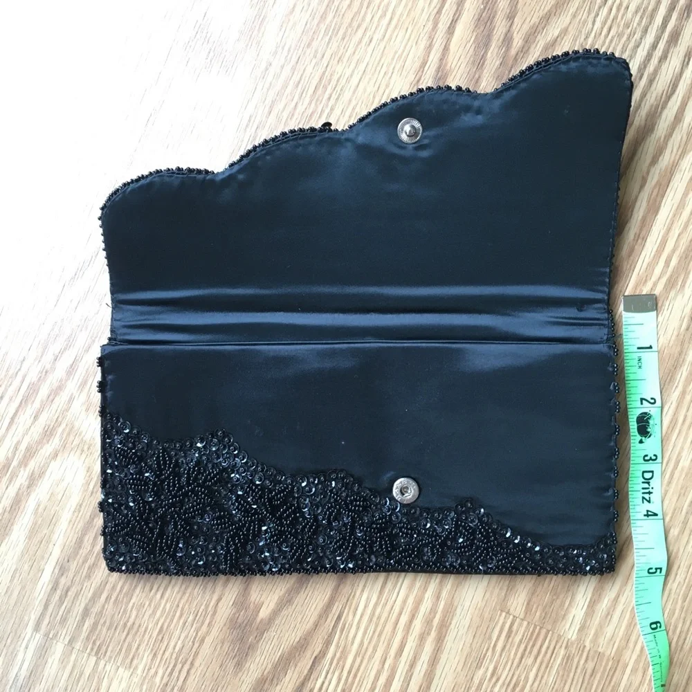La Regale Ltd VINTAGE Black‎ Satin Hand beaded Evening Formal Clutch Bag Purse